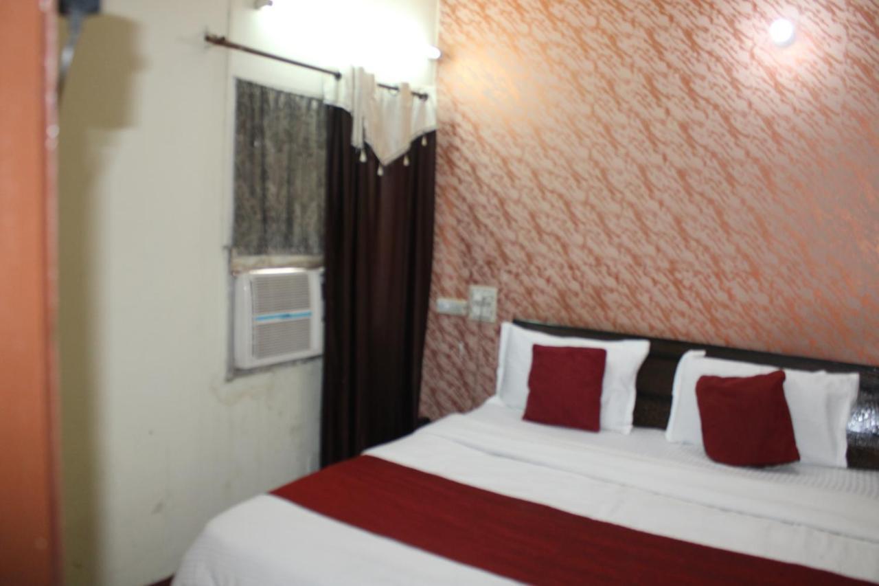 Hotel Diamond Palace Chandīgarh Exteriér fotografie
